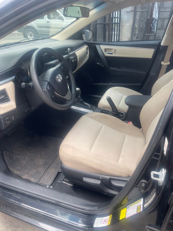Thumbnail 5 of 2016 Toyota Corolla LE